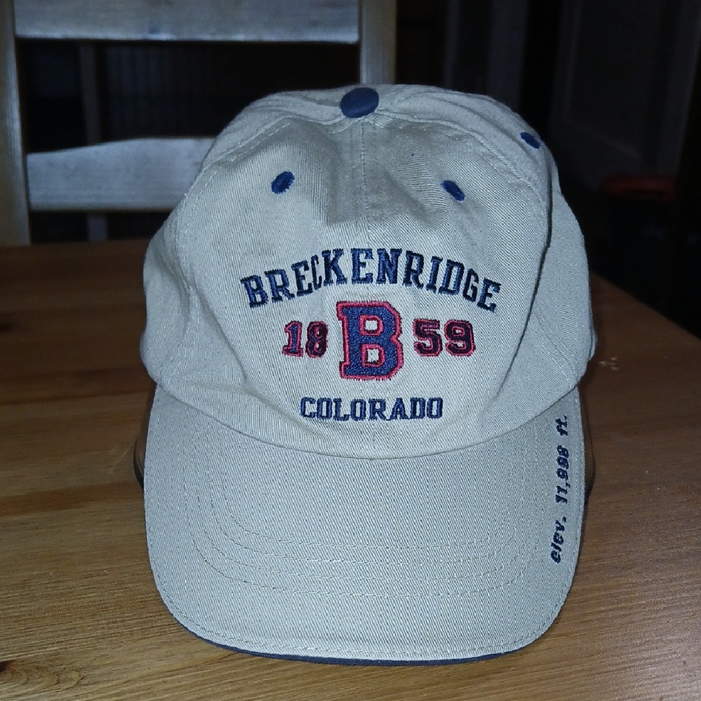 Breckenridge Beige Baseball Cap